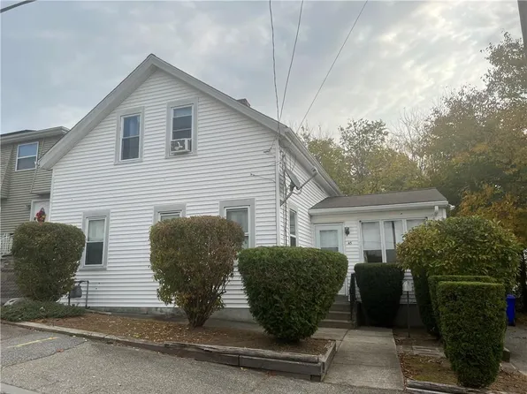 45 Malvern St, Providence, RI 02904