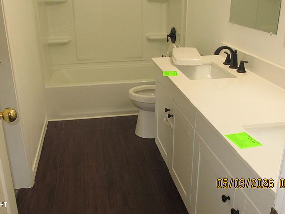 4th image of 275 Creekside St APT 4