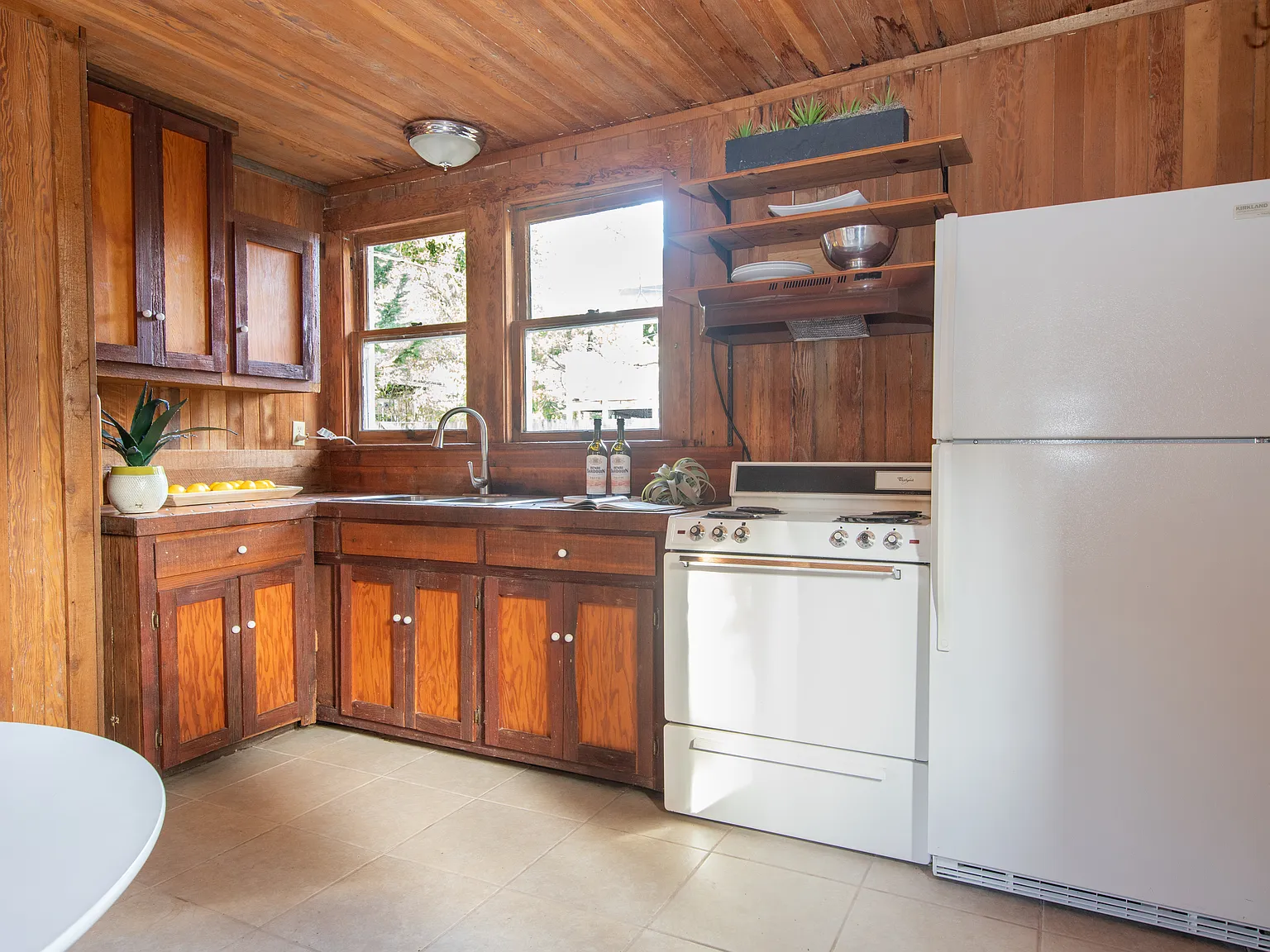 1 bed, 350 sqft, $2,225 — Photo 4