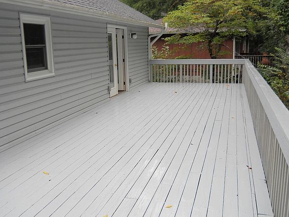 400 square foot deck