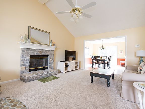 Spacious great room.