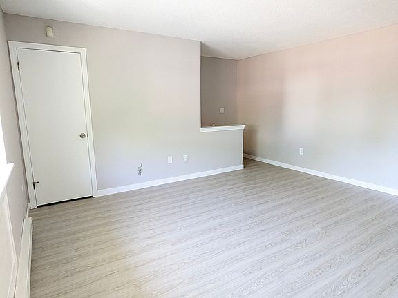 4th image of 86 Sherman Ave APT 3