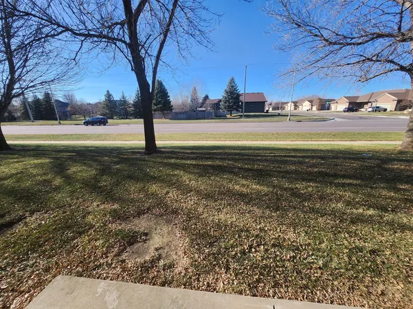 Prairie Gardens Apartments