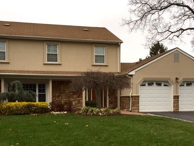 11 Squire Ct, Holmdel, NJ, 07733