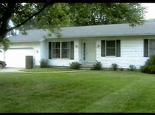 407 W Bogart Rd, Sandusky, OH 44870