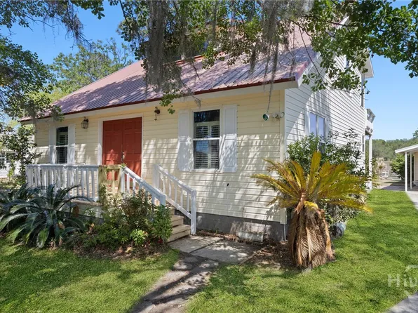 95 Circle Drive, Midway, GA 31320