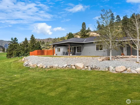 24 Mackenzie Way, Chelan, WA 98816