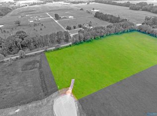 10 Hayfield Dr, Leighton, AL 35646