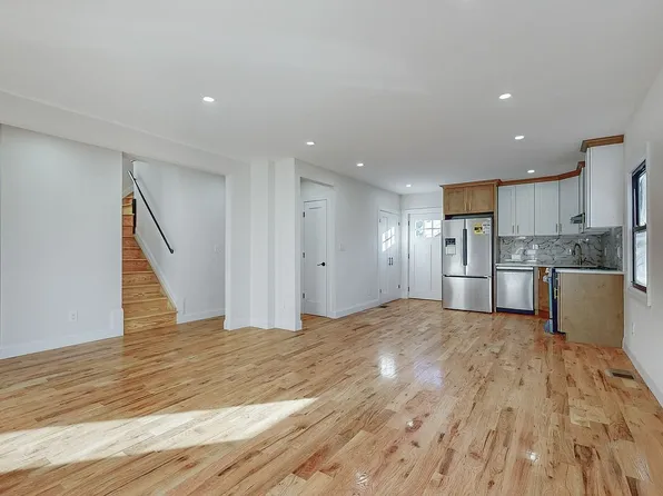 227-28 114th Rd #1, Cambria Heights, NY 11411