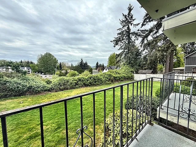 2512 Crystal Springs Rd W #3 — Photo 14