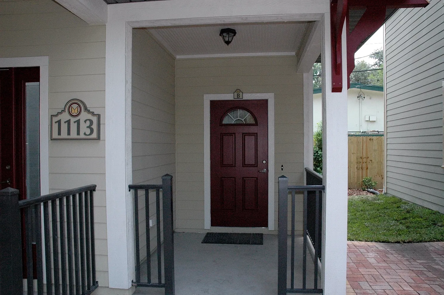 Cottages at Norman - 3 Bedroom, 2 Bathroom Apartment in Sorority Row — Photo 1