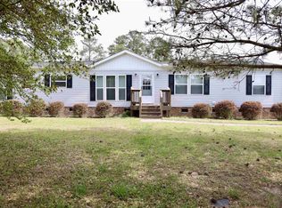 62 Rocks Edge Ln, Smithfield, NC 27577