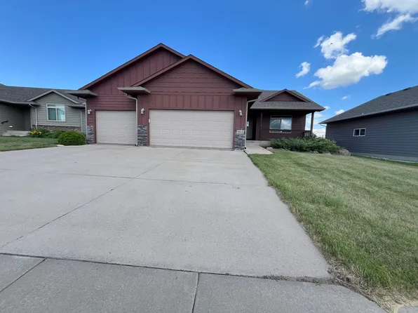 3814 S Homerun Ave, Sioux Falls, SD 57110