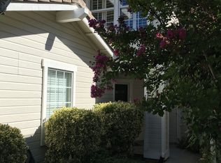608 Pemberton Ln, Folsom, CA 95630