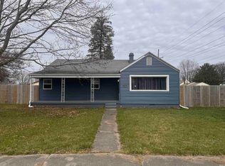 1702 W Spencer Ave, Marion, IN 46952