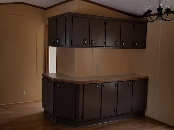 4th image of 179 Stagecoach Cir