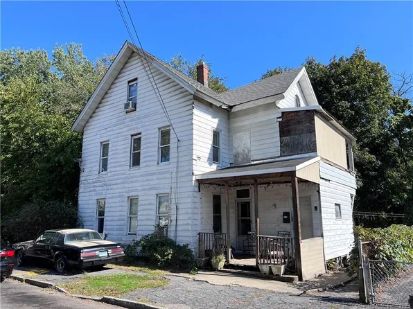 32 Lester Street, Ansonia, CT 06401