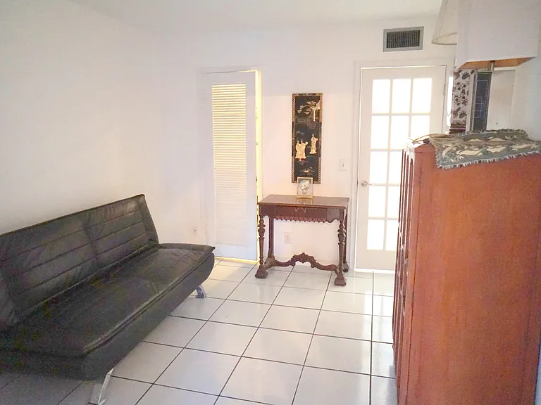 401 Southampton Dr #A-401 — Photo 18