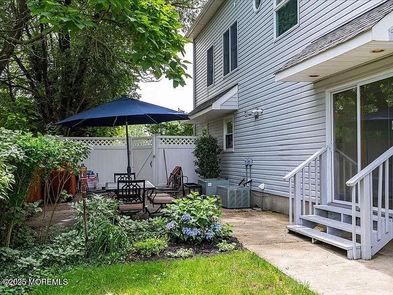 552 Prospect Ave — Photo 22