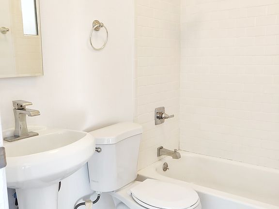 5th image of 5407 Sierra Vista Ave APT 104