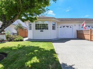 2179 Urquhart Ave #A, Courtenay, BC V9N7W3