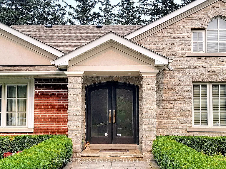 9 Daleberry Pl — Photo 1