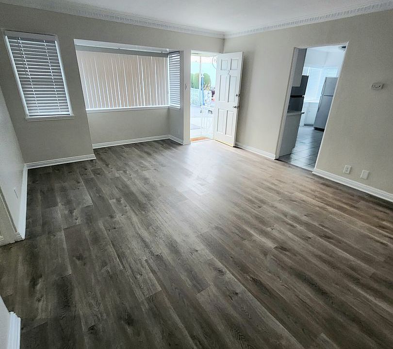 1st image of 1320 Pico Blvd #2