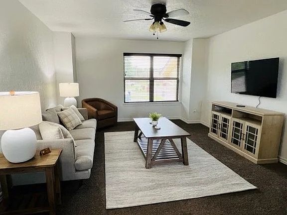 2nd image of 20849 Landmark Dr #20840