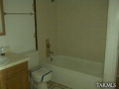 5th image of 2601 W Broadway Blvd APT 392