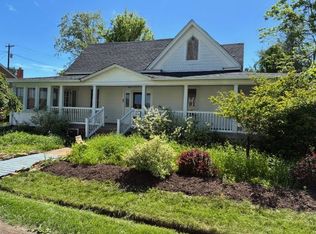 301 W Webster St, Galax, VA 24333