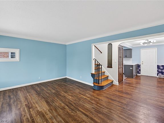 3rd image of 4186 Lambert Rd