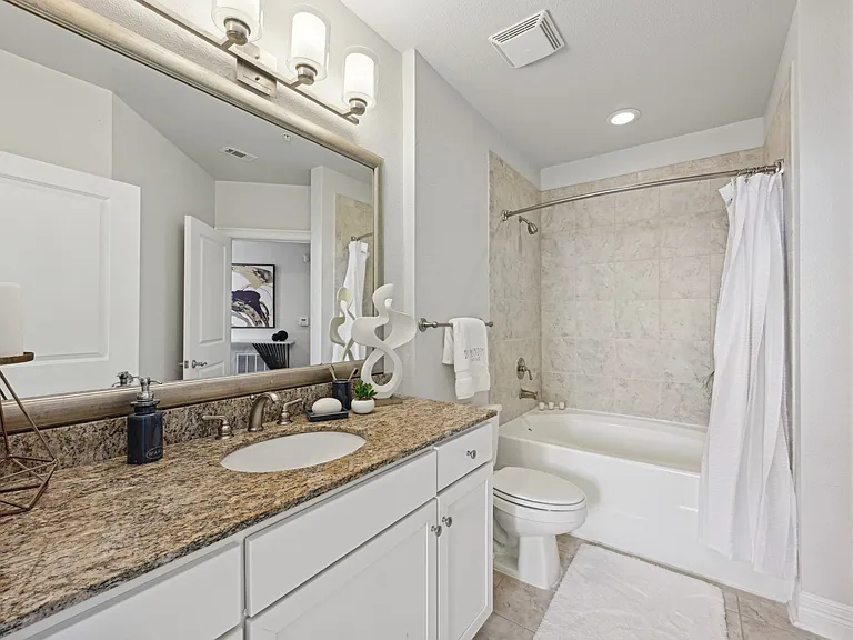 Dominion Post Oak — Photo 14