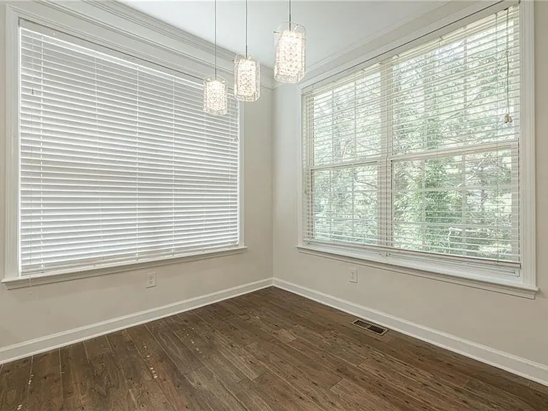 4720 Shiloh Springs Rd — Photo 28