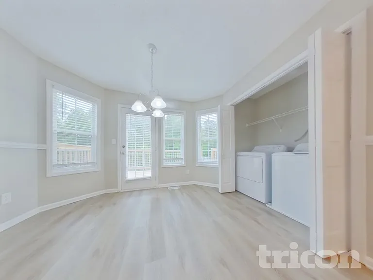 63 Sycamore Ln — Photo 4