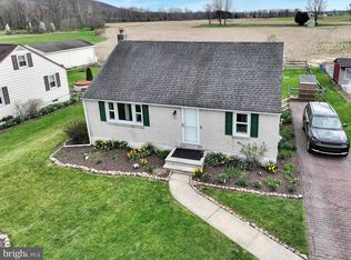 2680 W Philadelphia Ave, Oley, PA 19547