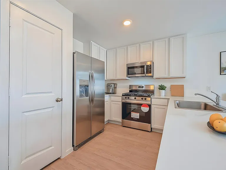 18675 Scopello Dr — Photo 4
