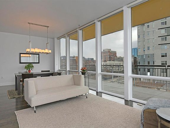 3rd image of 1401 Delgany St Unit 303