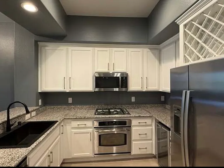 68 E Serene Ave #311 — Photo 1