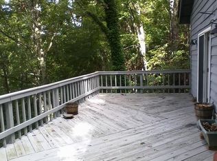 1500 Henry Rd, Sylva, NC 28779