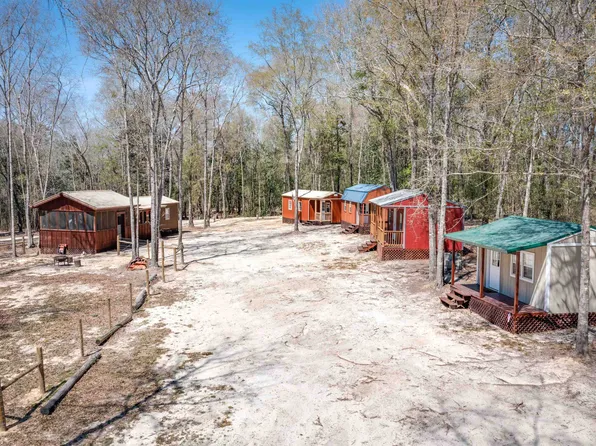 1461 Babe Lawrence Rd, Florala, AL 36442