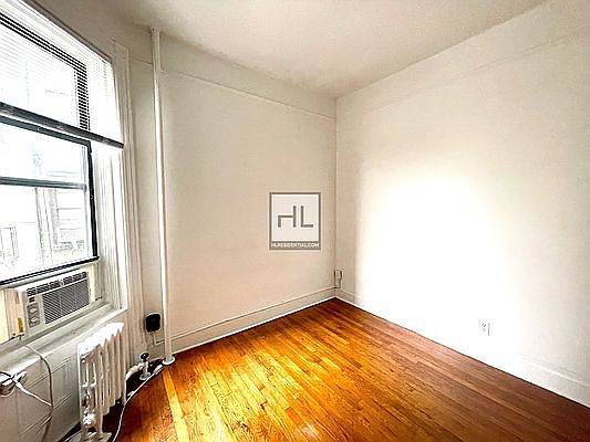 1st image of 104 W 83rd St APT 3A