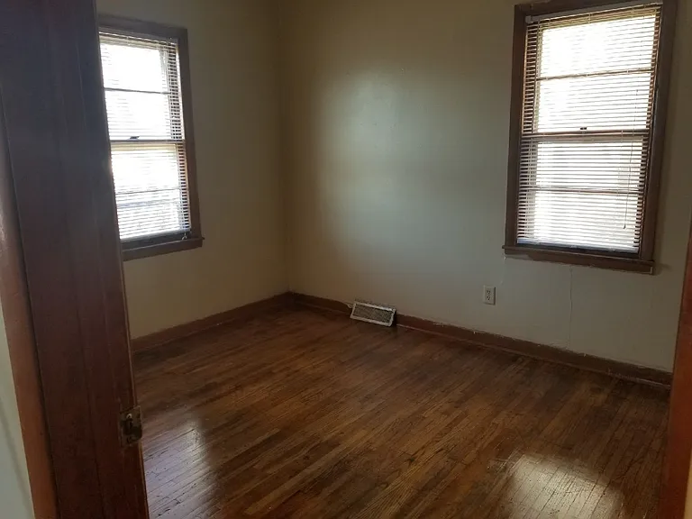 441 Allen St #3 — Photo 4