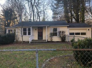 705 Azalea Ave, Black Mountain, NC 28711
