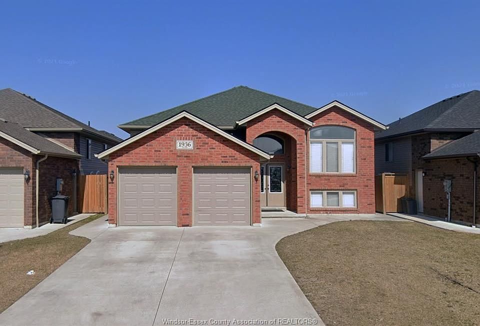 1st image of 1936 Manitoba St