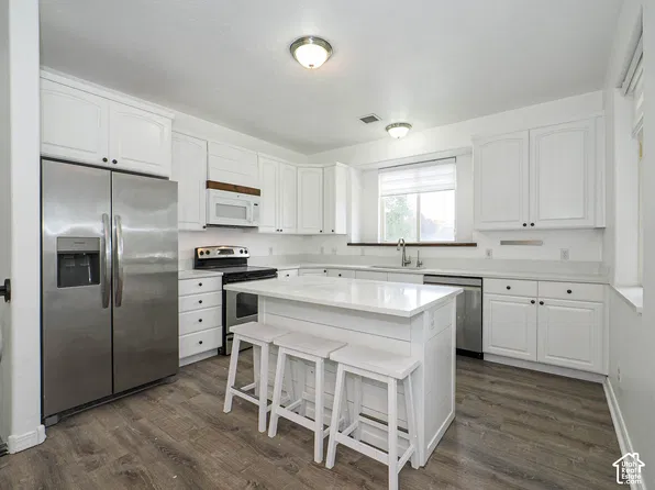 9564 N 4500th St W, Cedar Hills, UT 84062