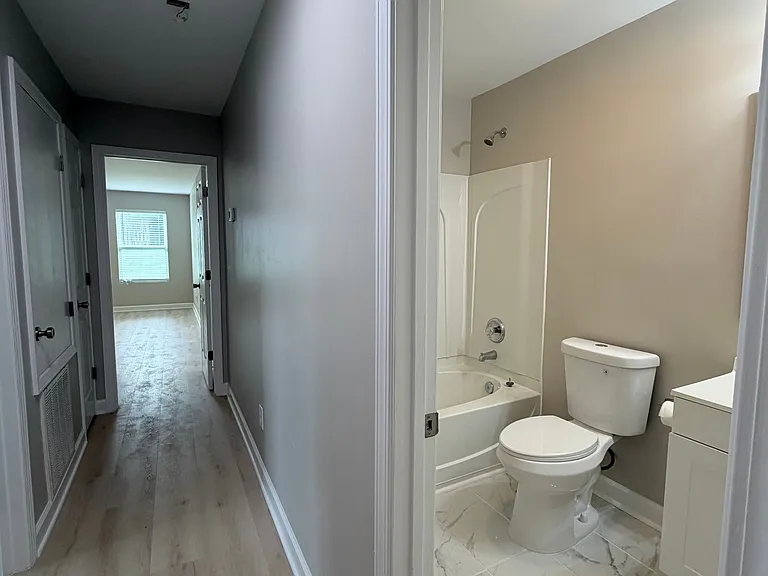3963 Heather View Ln — Photo 34