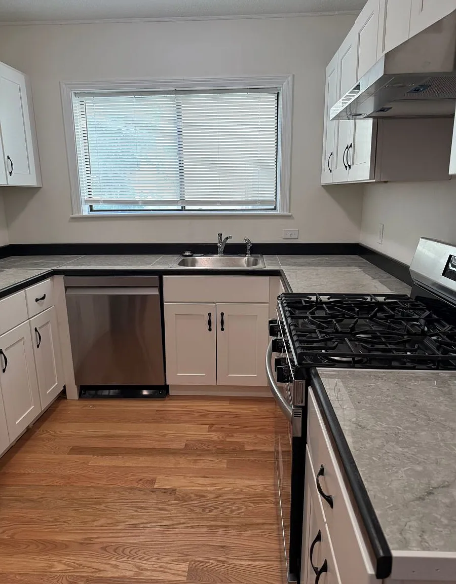 2 bed, 1500 sqft, $3,250 — Photo 3