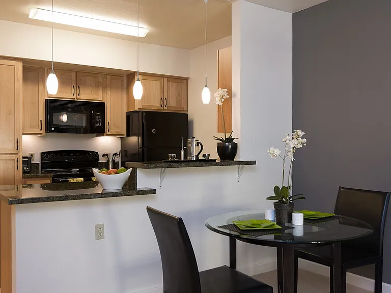 The Byron at Crescent Village — Photo 10