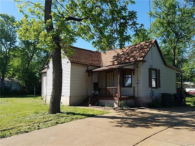 1st image of 7042 Canterbury Ave