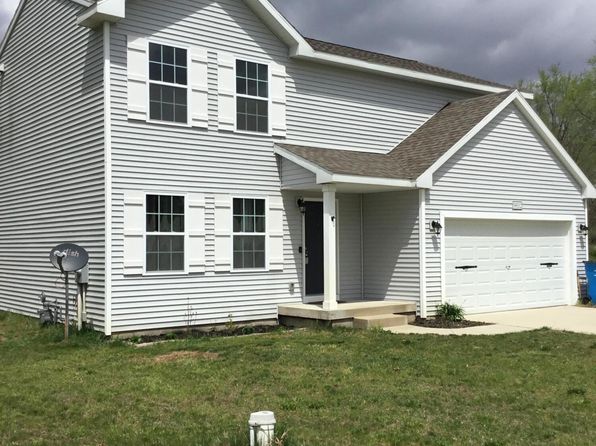58532 Hardwood Ct, Three Rivers, MI 49093